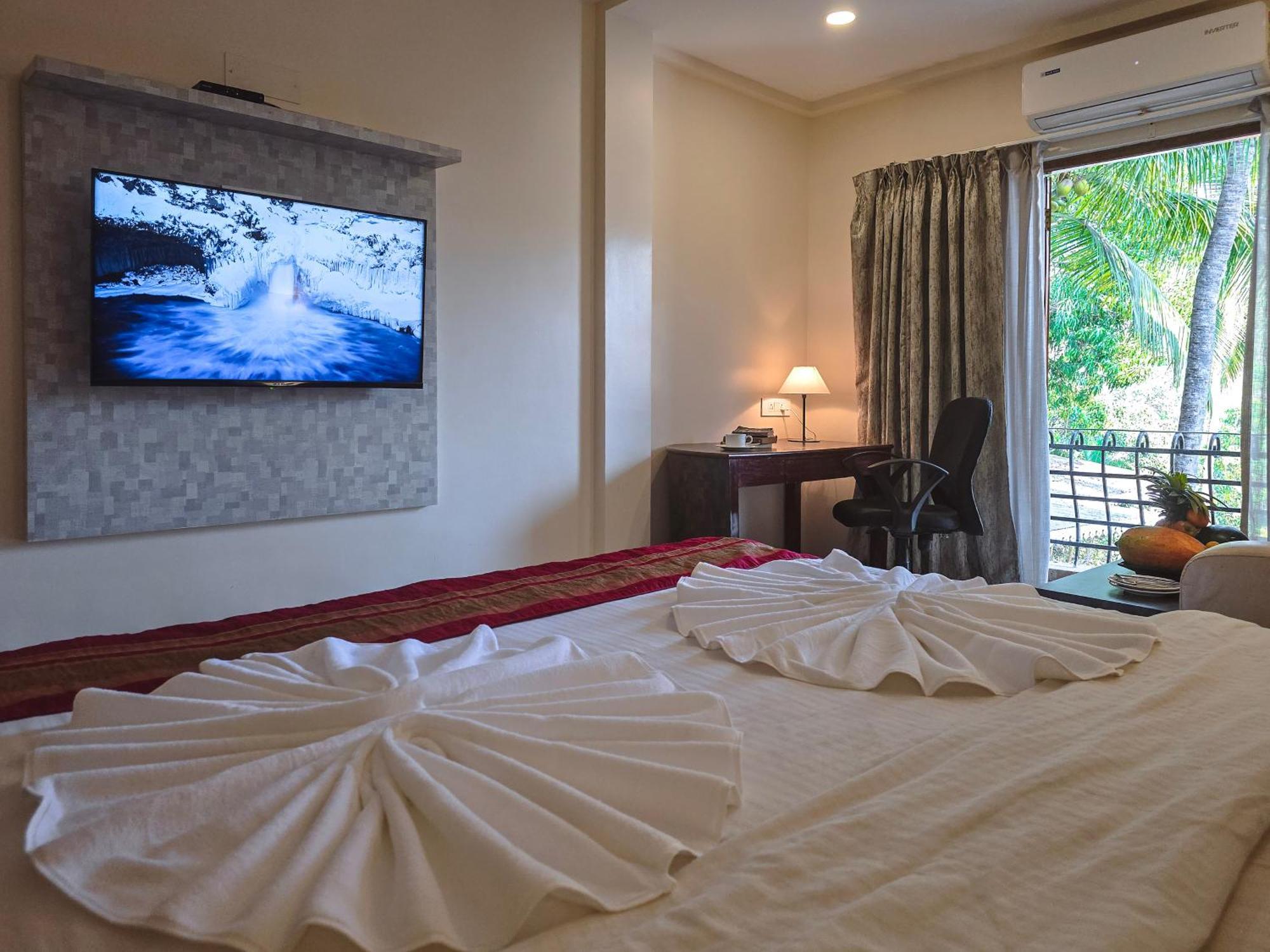 The Verda De Miranda Resort Morjim North Goa Exterior photo